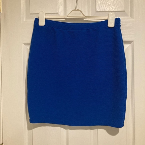 Lily Star Women’s Mini Skirt Blue Sz. XL - Picture 2 of 5